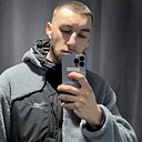 Max, 28 лет