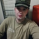 Денис, 22 года