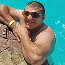 Виктор, 32 года