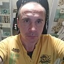 Валик, 44 года