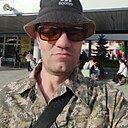 Виктор, 46 лет