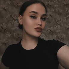 Фотография девушки Ульяна, 22 года из г. Пойковский