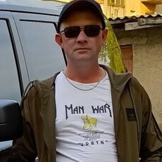 Фотография мужчины Дмитрий, 37 лет из г. Гуково