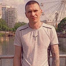 Фотография мужчины Михаил, 38 лет из г. Киров