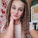 Нюша, 43 года