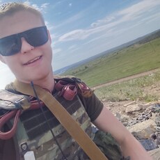 Фотография мужчины Данил, 23 года из г. Томск