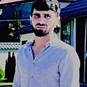 Магомед, 25 лет