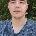 Виктор, 22 года