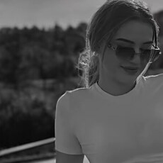 Фотография девушки Karina, 20 лет из г. Ангарск