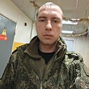 Artist, 28 лет