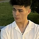 Begench, 24 года
