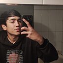 Azizdee, 18 лет