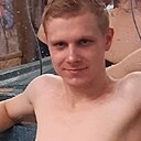 Денис, 22 года