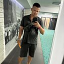 Макс, 34 года