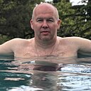 Артем, 49 лет