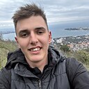 Дамир, 22 года