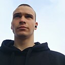 Максим, 20 лет