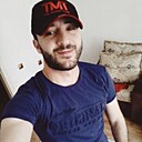 Мухтар, 42 года