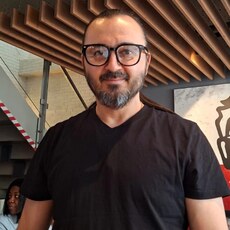 Фотография мужчины George, 42 года из г. Piatra Neamț