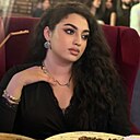 Maryam, 24 года