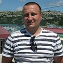 Den, 41 год