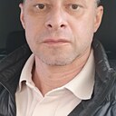 Oliver, 51 год