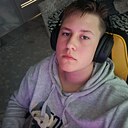 Максим, 18 лет