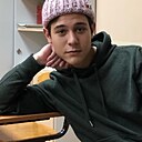 Рустам, 22 года