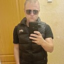 Валера, 24 года
