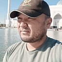 Хусан, 36 лет
