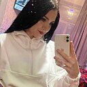 Яноцка, 27 лет