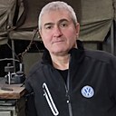 Vladimir, 52 года