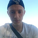 Виктор, 22 года