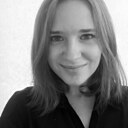 Dari, 22 года