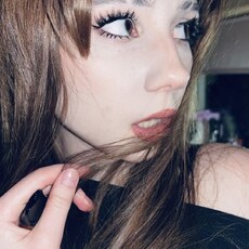 Фотография девушки Лидия, 18 лет из г. Санкт-Петербург