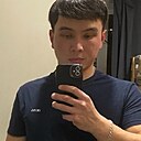 Аброр, 23 года