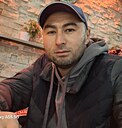 Азик, 44 года