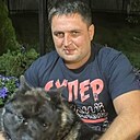 Максим, 42 года