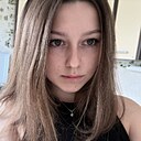 Карина, 22 года
