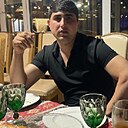 Мекан, 30 лет