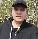Лев, 19 лет