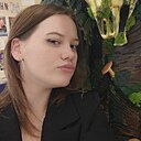 Александра, 22 года