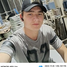Фотография мужчины Бахтиëр, 22 года из г. Тучково