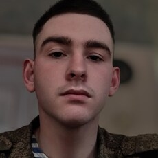 Фотография мужчины Андрей, 19 лет из г. Евпатория