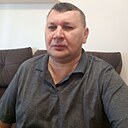 Edvard, 52 года