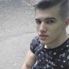 Фотография мужчины Dmitriy, 28 лет из г. Шахты