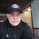 Ден, 42 года