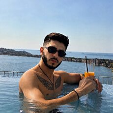 Фотография мужчины Alex, 25 лет из г. Constanța