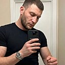 Макс, 33 года