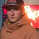 Азиз, 22 года